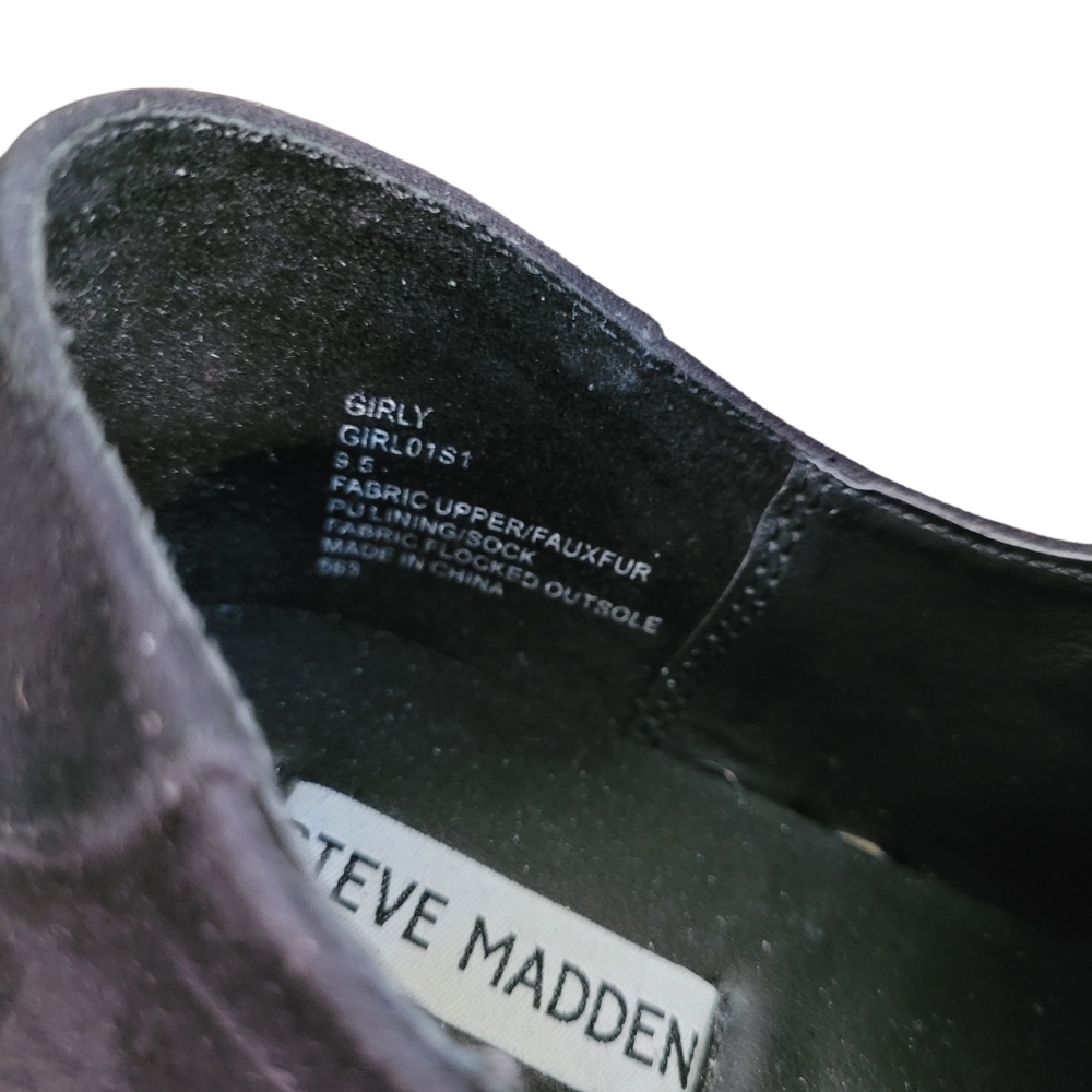 Steve Madden Bryanne pom pom slip-on shoes- 9.5 - Picture 10 of 10